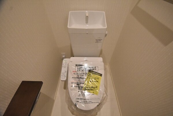 トイレ(シャワートイレ)