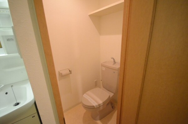 トイレ(トイレ)