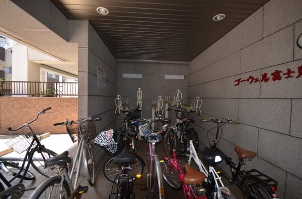 その他共有部分(駐輪場)