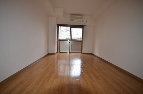 居室・リビング(洋室※別号室)