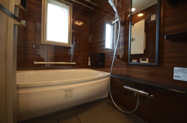 バス／シャワールーム等(浴室)