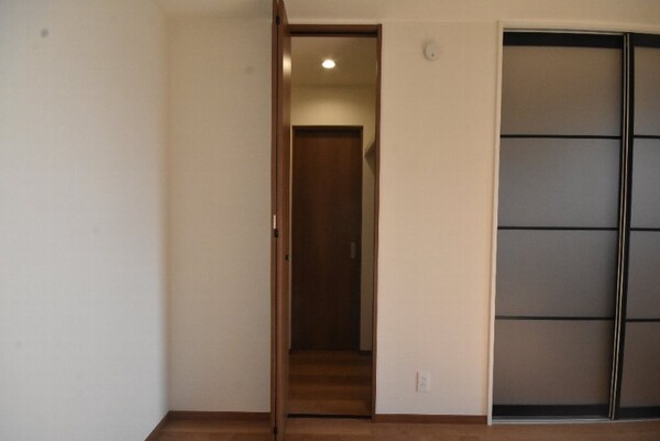 収納(ウォークスルークローゼット)