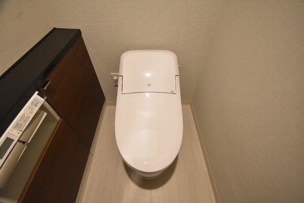 トイレ(シャワートイレ)