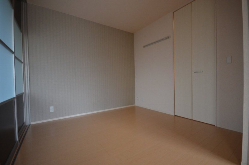 物件内観写真28　(洋室)