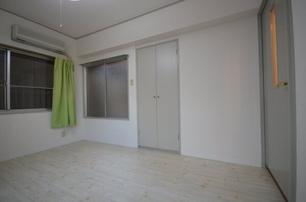 居室・リビング(洋室)