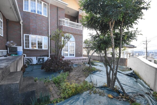 物件外観写真4　(庭)