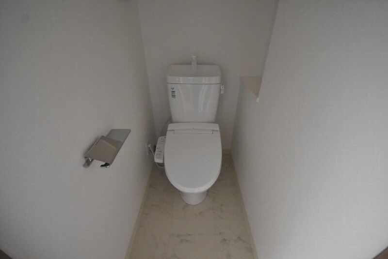 トイレ(シャワートイレ)