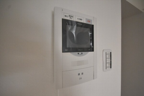 セキュリティ(モニター付インターホン)