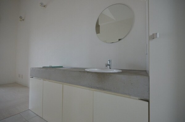 洗面所(独立洗面台)