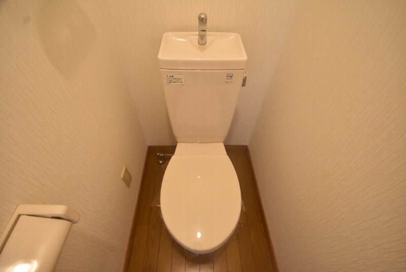 トイレ(トイレ)