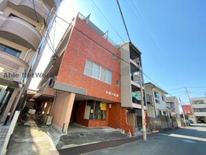 ナガノビル外観写真