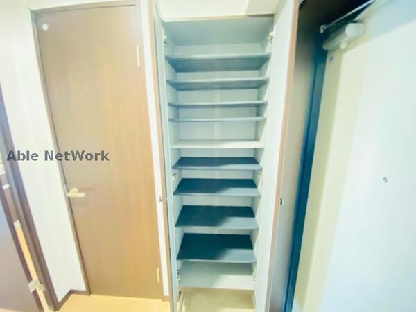 玄関回り(同型タイプ　現況優先)