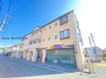 クリスタルヴィラの外観写真