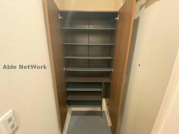 玄関回り(同型)