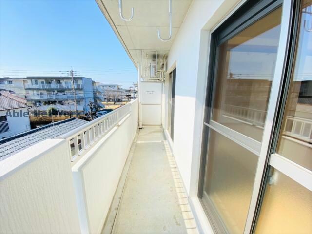 物件内観写真15　(反転同型)