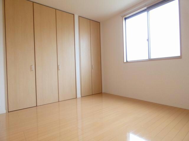 物件内観写真4　(同型モデル)