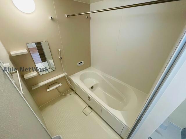 物件内観写真13　(同型)