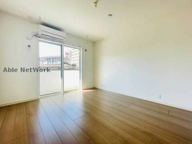 物件内観写真8　(同型　現況優先)