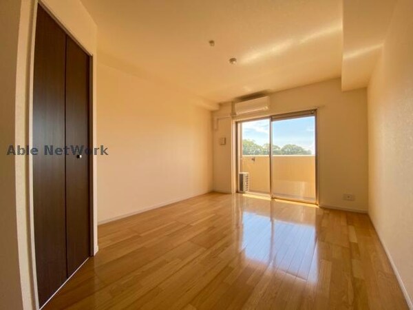 リビングダイニング