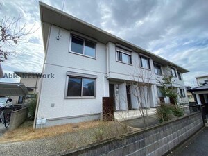 シャーメゾン　プラス外観写真