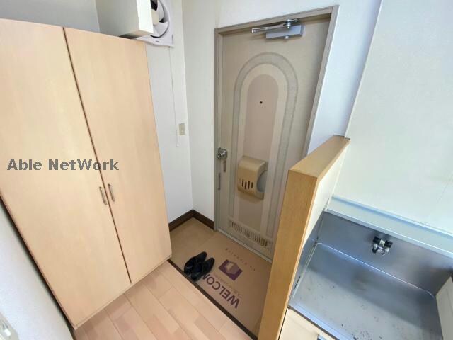 ドルフ楠の玄関回り