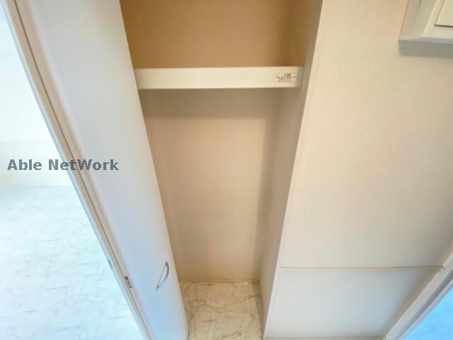 物件内観写真13　(別号室写真)