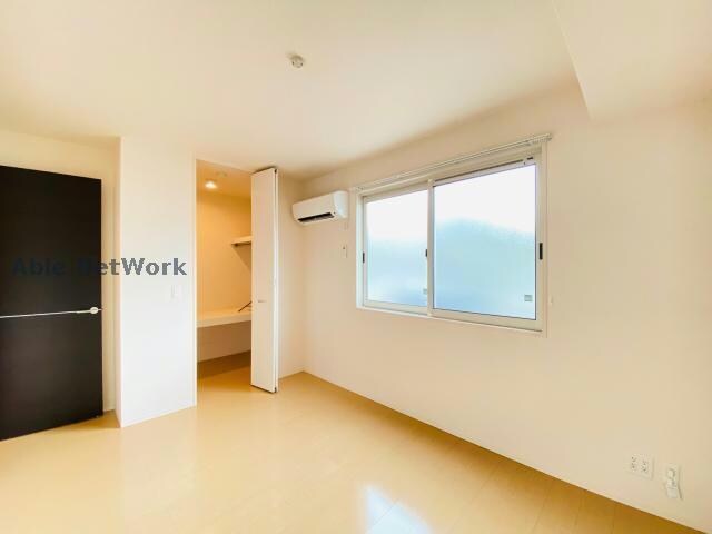 物件内観写真3　(同型)