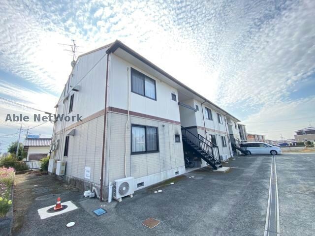 セジュール一ツ木の物件外観写真