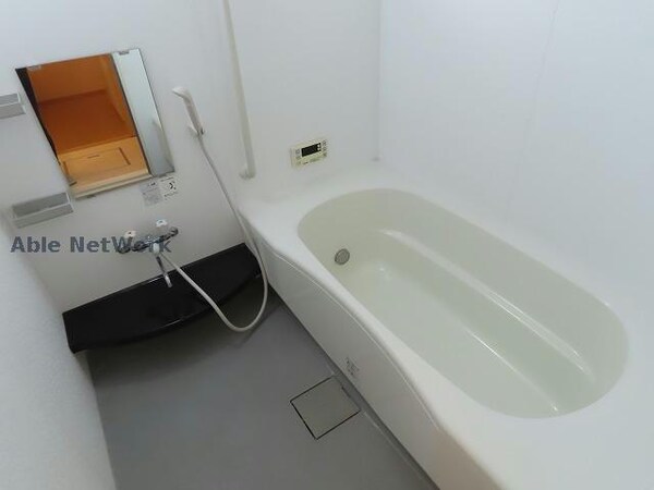 バス／シャワールーム等(同棟別部屋写真)