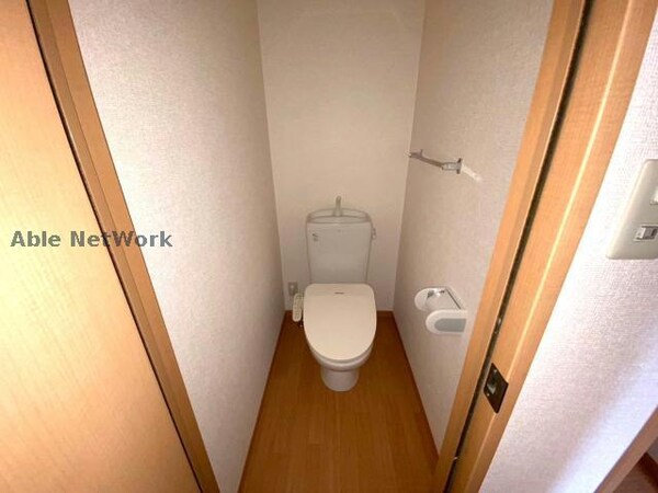 トイレ(同型タイプ1階　現況優先)