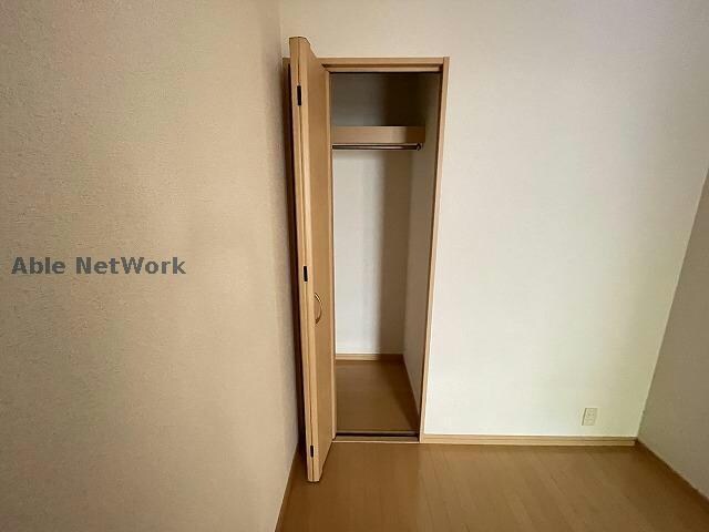 物件内観写真7　(同棟102号室写真)