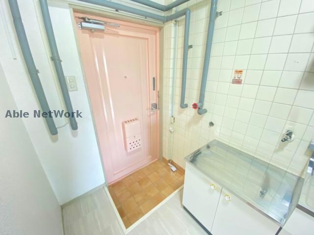 プランタン黒髪の玄関回り