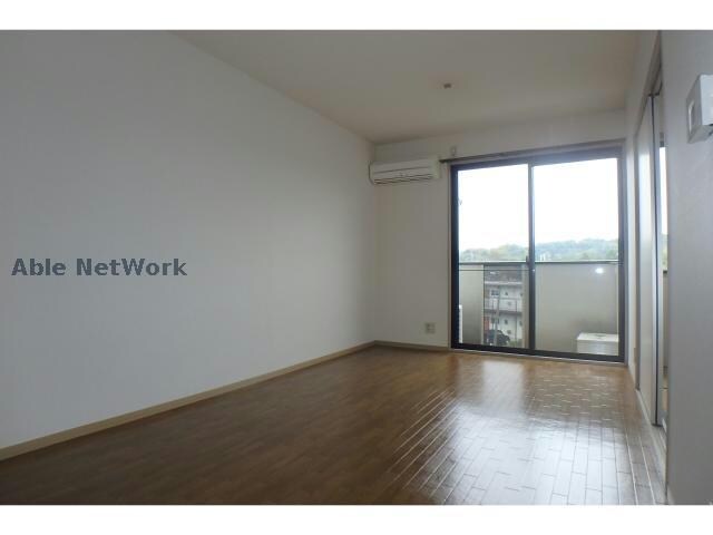 リビングダイニング