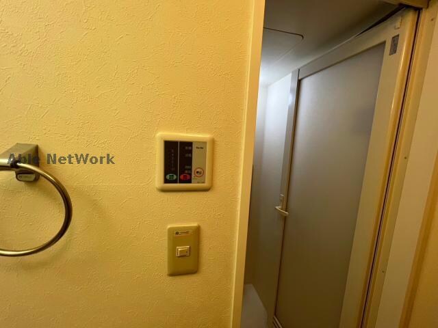 物件内観写真18　(同型タイプ　現況優先)