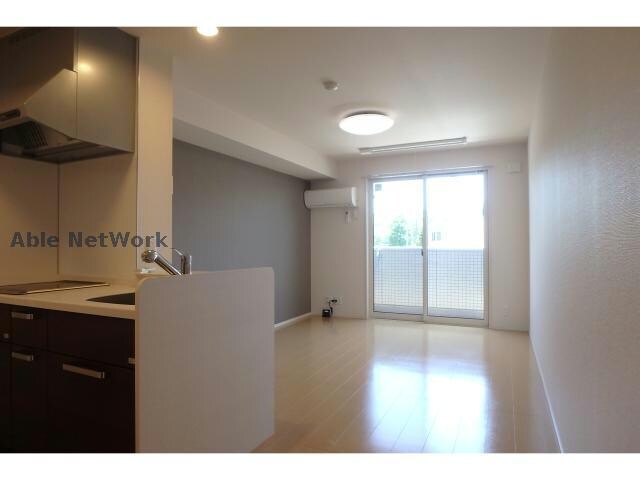 物件内観写真16　(同型)