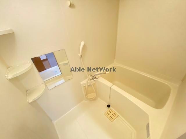 物件内観写真9　(同型　現況優先)