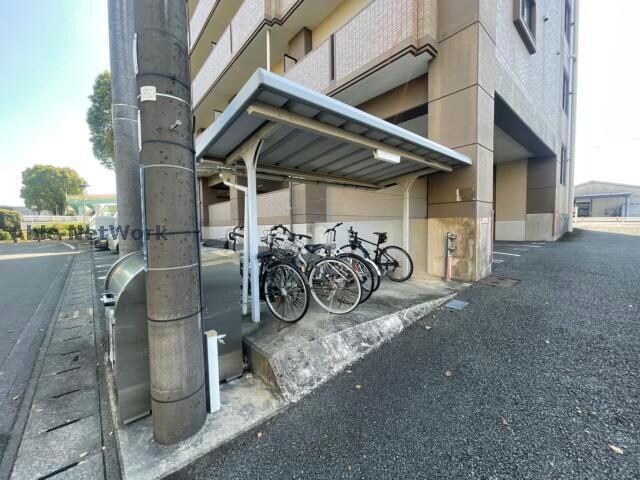 物件外観写真2　