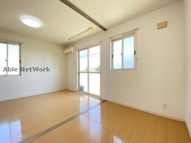 物件内観写真6　(※同型)