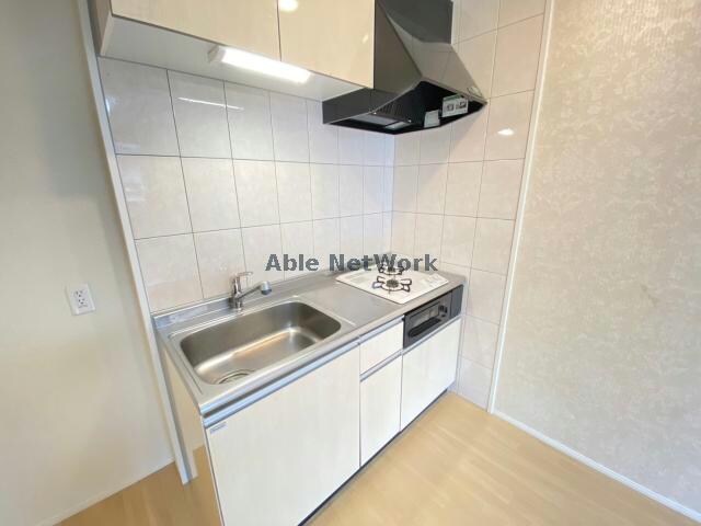 物件内観写真4　(同型　現況優先)