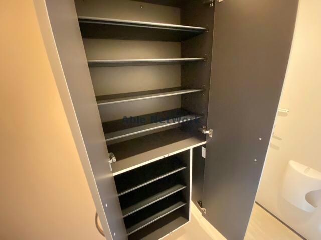 物件内観写真8　(同型　現況優先)