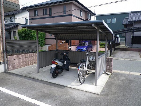 駐輪場