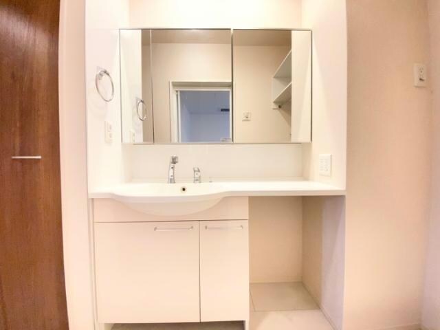 物件内観写真14　(同型)