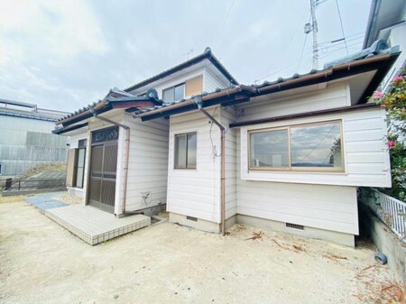 飛田戸建外観写真