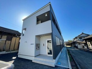 グッドラック五番館　β外観写真