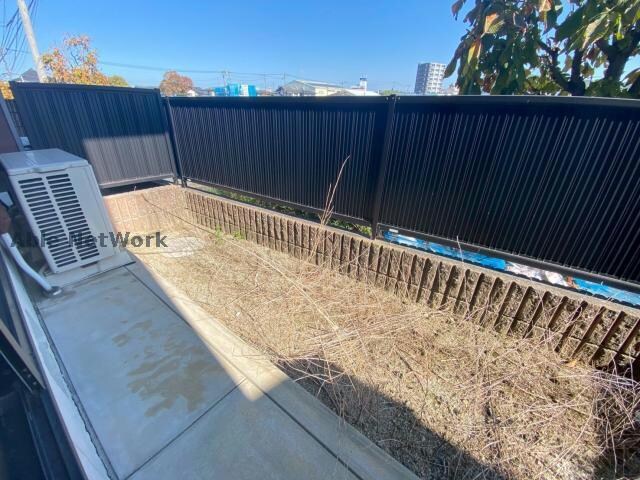 エールハウスの庭