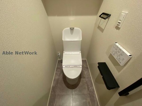 トイレ(同型タイプ　現況優先)