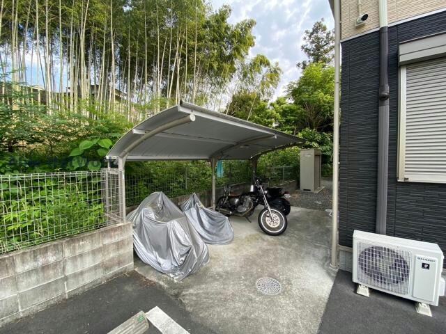 グリナージュアリーナの物件外観写真