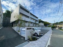 シャーメゾン壺川の外観写真