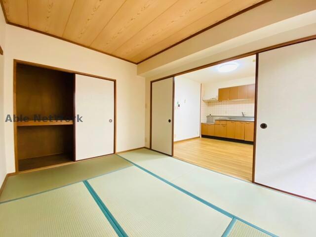 物件内観写真4　(※同型現況優先)