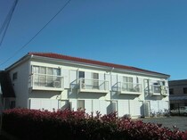 石山コーポの外観写真